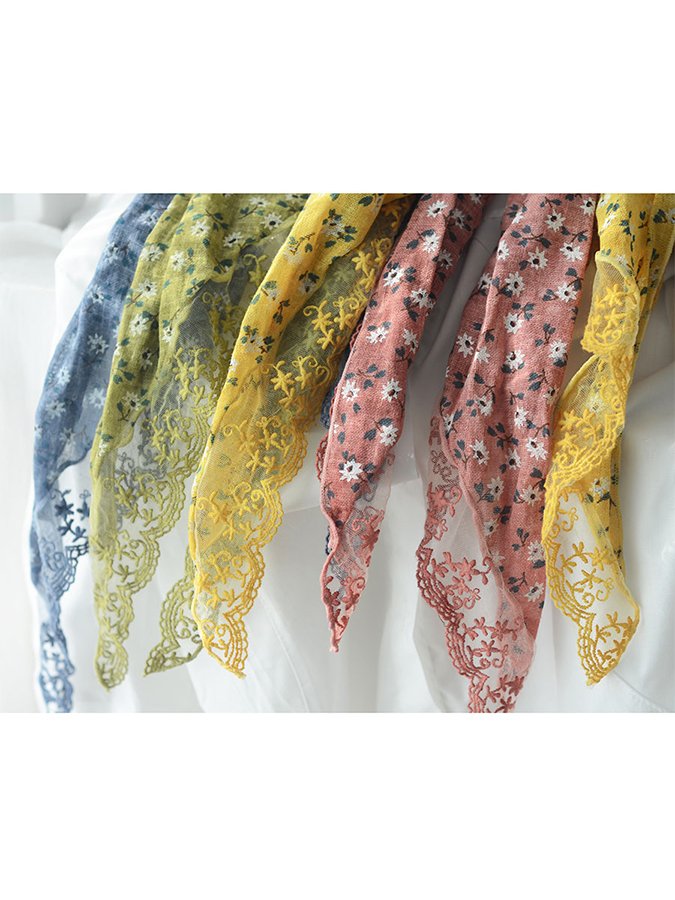 Airrys™ Women's Linen Vintage Floral Lace Triangle Scarf
