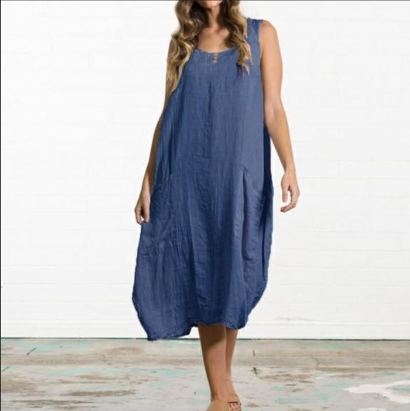 Oversized loose cotton and linen sleeveless midi dress