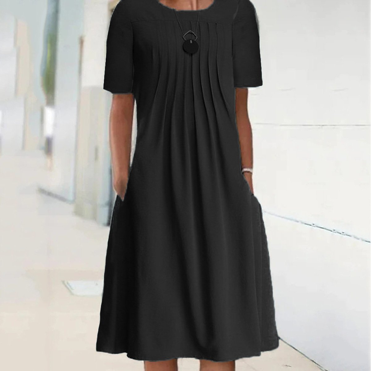 Solid Color Round Neck Pullover Short Sleeve Midi Dress