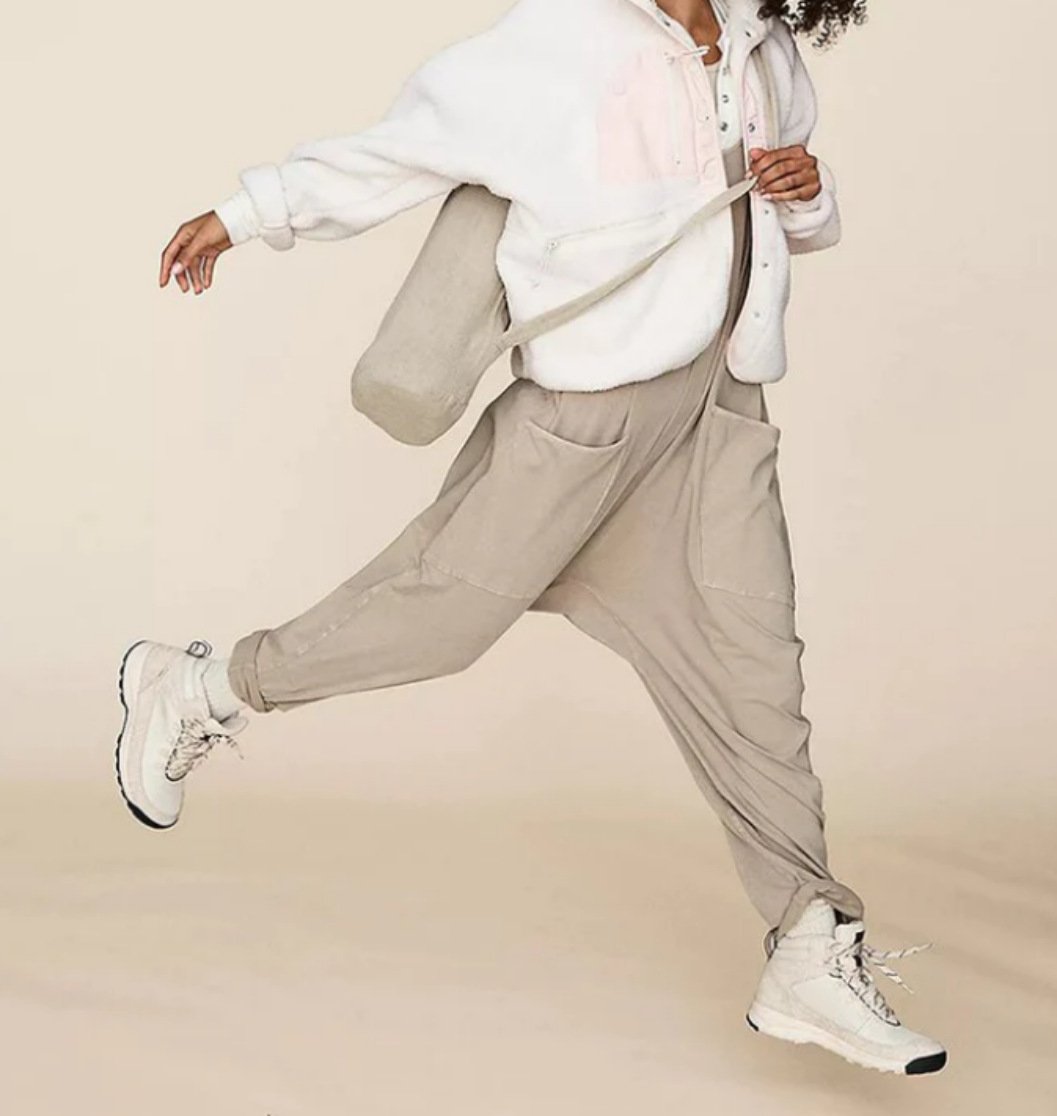 Women's Pocket Suspenders Jumpsuit