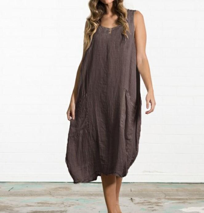 Oversized loose cotton and linen sleeveless midi dress